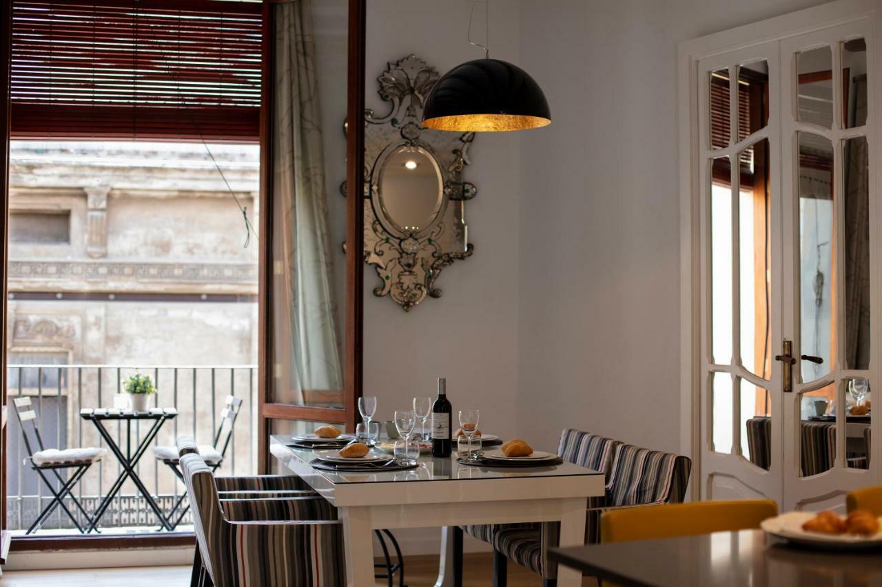 Florit Flats - Serranos Appartement
